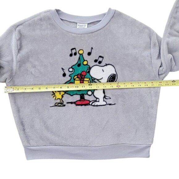 Peanuts Snoopy Woodstock Holiday Christmas Plush Velour Sweatshirt Sz M - Picture 8 of 9